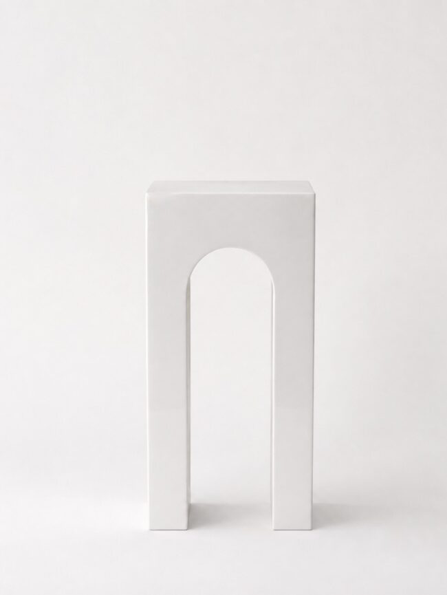 Hollow Arch Plinth